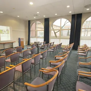 https://dorint-airport-hotel-berlin-tegel.find-berlin-hotels.com
